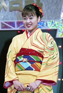 河合美智子（オーロラ輝子）名前の由来と今現在の病気は脳出血でリハビリ中だった！