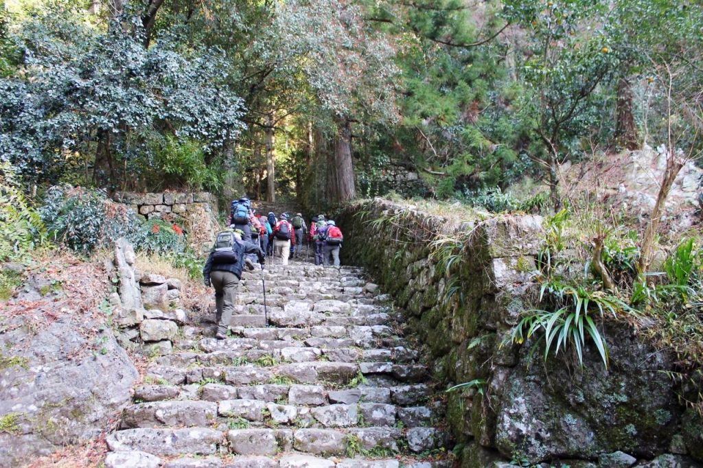鳳来寺山 石段