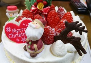 不二家クリスマスケーキ半額の日にちと時間は？アンパンマンケーキも？